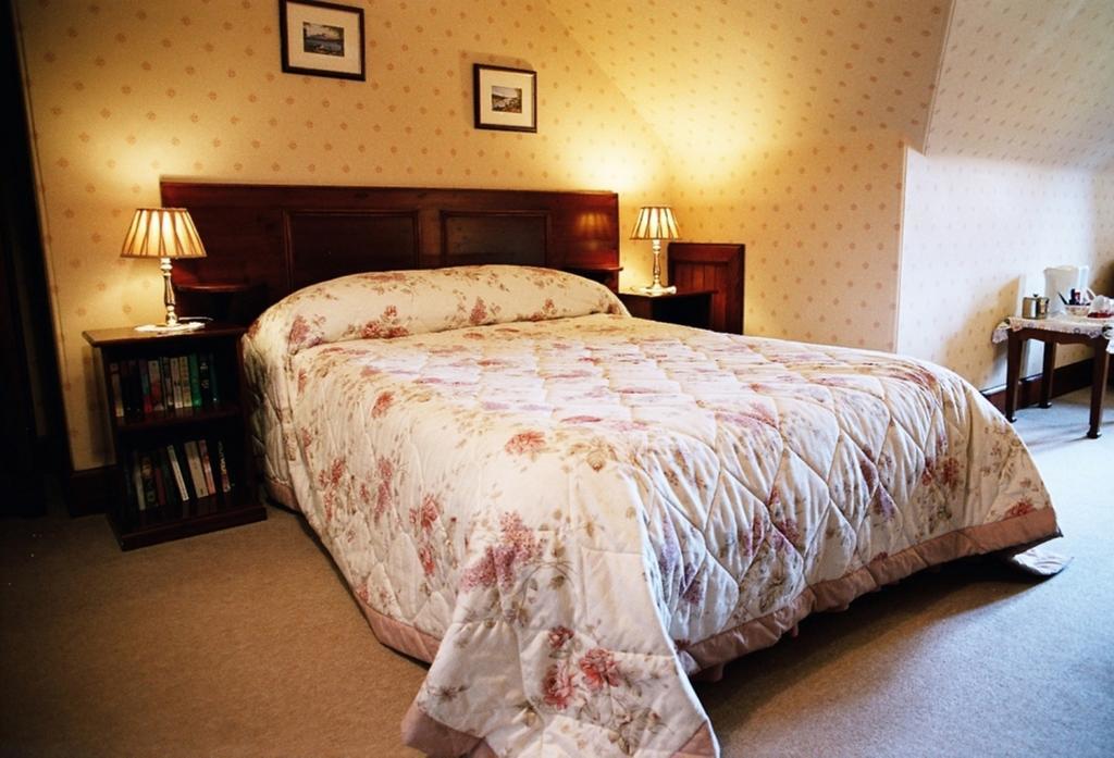 Tigh Na Sgiath Country House Hotel Grantown-on-Spey Room photo