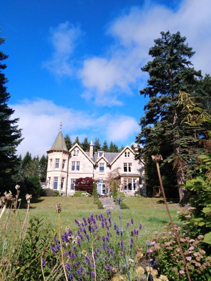 Tigh Na Sgiath Country House Hotel Grantown-on-Spey Exterior photo