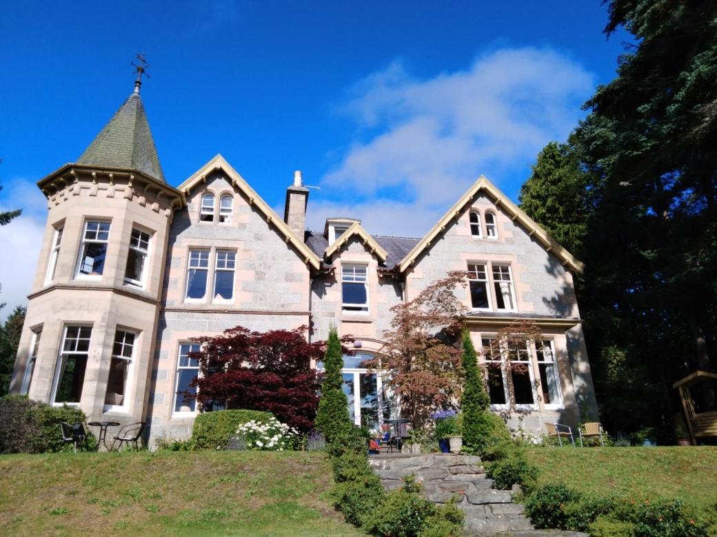 Tigh Na Sgiath Country House Hotel Grantown-on-Spey Exterior photo