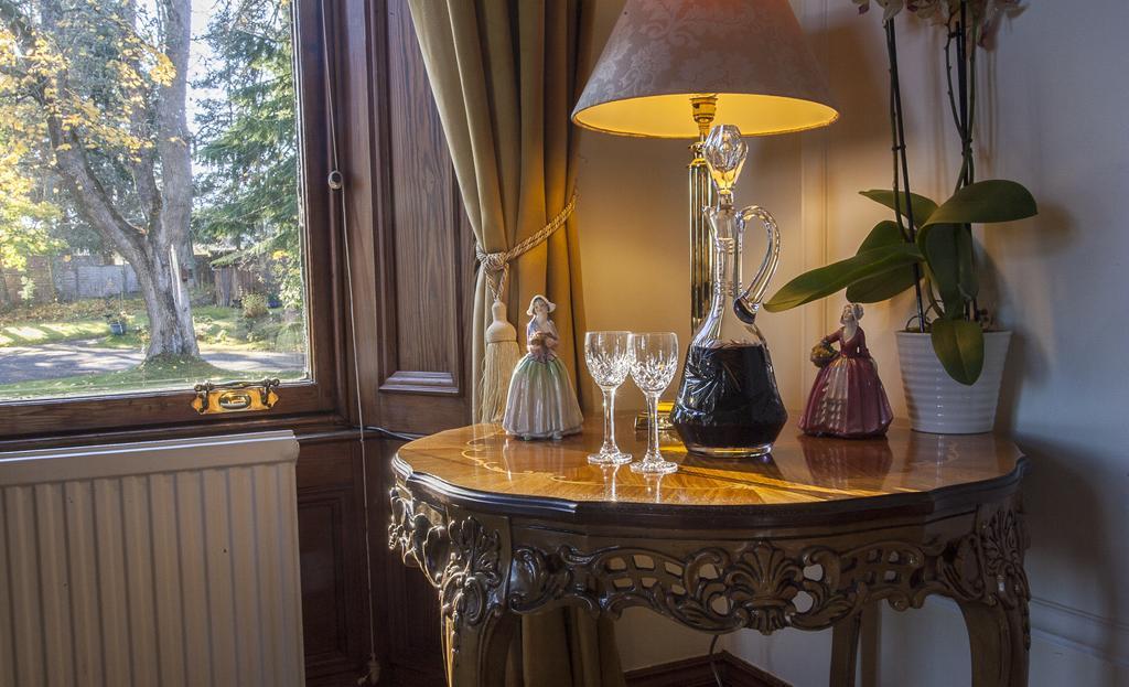 Tigh Na Sgiath Country House Hotel Grantown-on-Spey Exterior photo