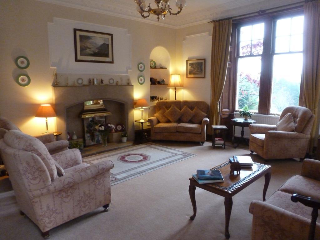 Tigh Na Sgiath Country House Hotel Grantown-on-Spey Exterior photo