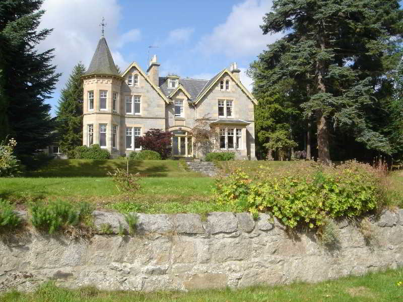Tigh Na Sgiath Country House Hotel Grantown-on-Spey Exterior photo